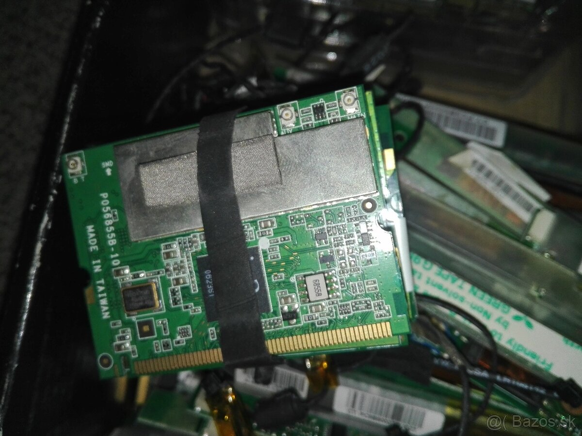 CPU. Procesor. HDD rámček. WIFI. GSM modul. - 4