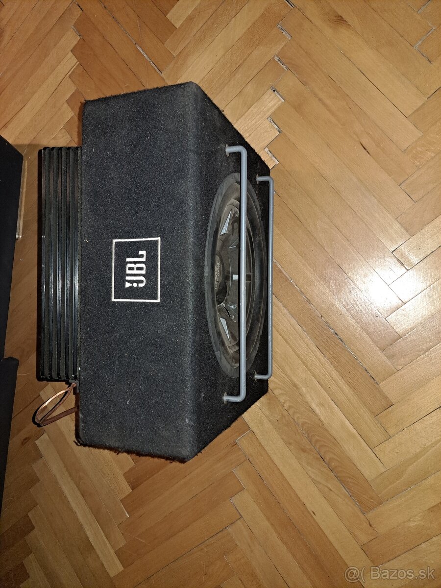 Jbl subwoofer - 4