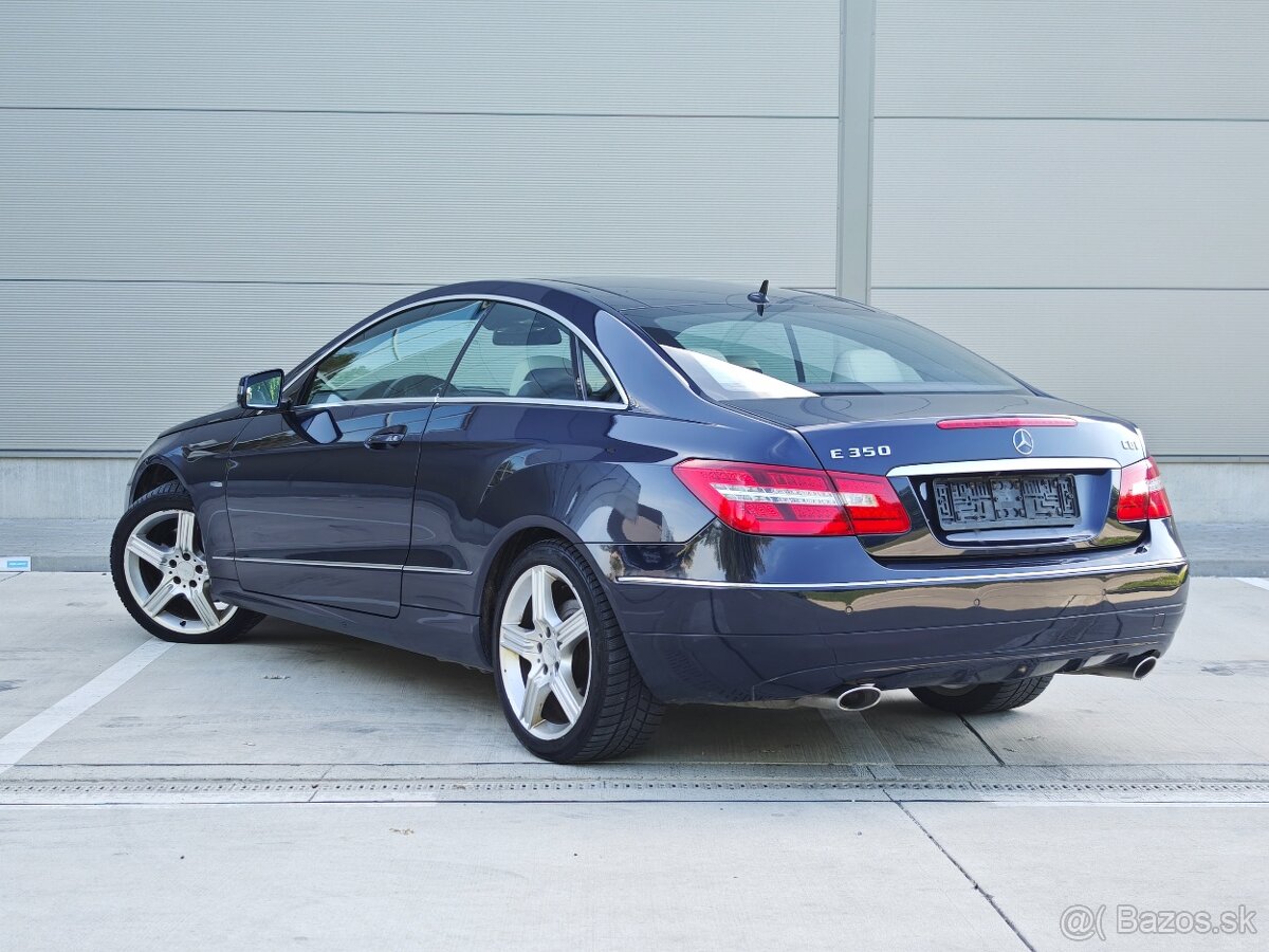 Mercedes-Benz E 350CDI Coupé 2011 - 4