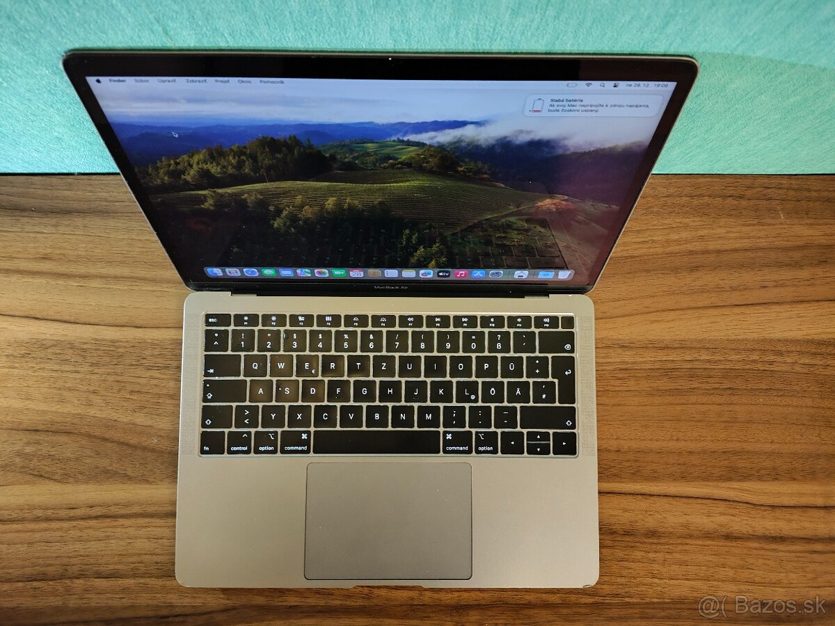 Apple MacBook Air 2019 – i5 / 8GB / 128GB - 4
