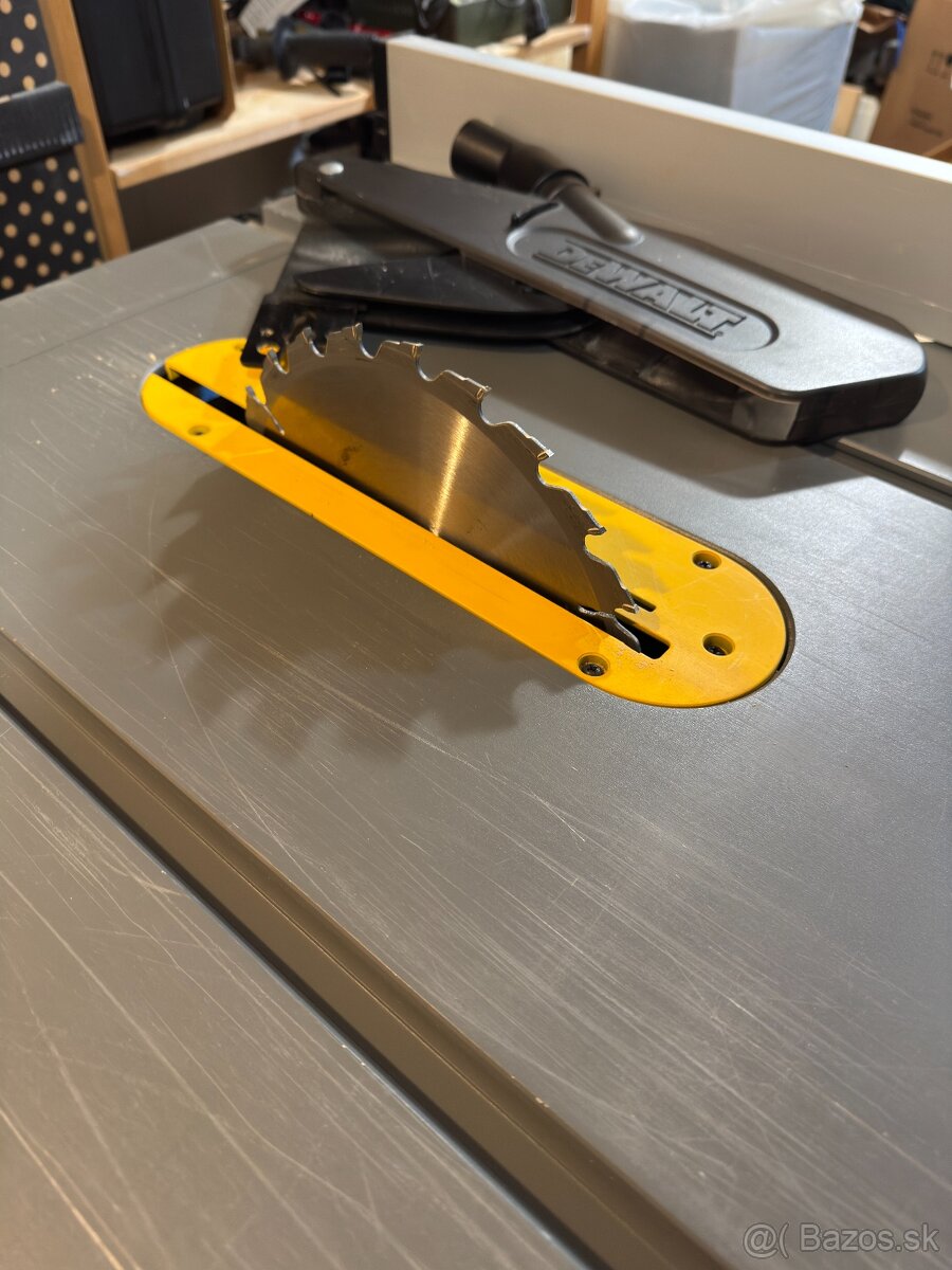 Stolová píla DeWALT DWE7491-QS Type 2 (2000W) - 4