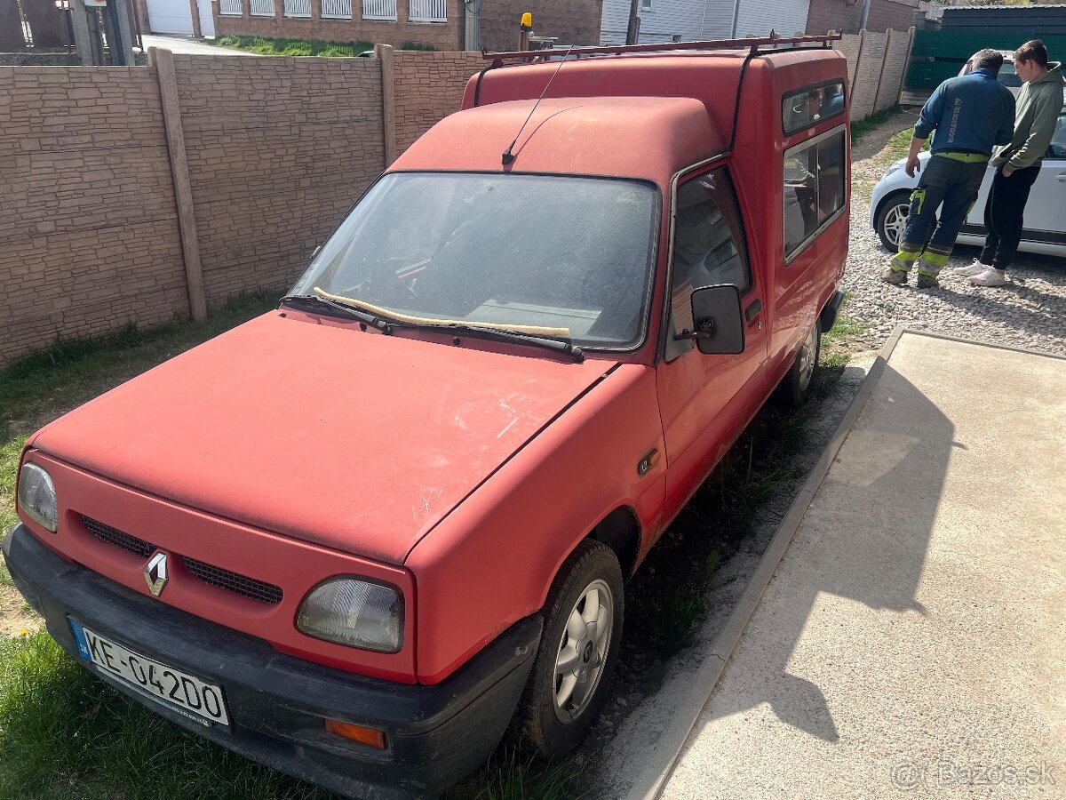 Predám Renault Expres - 4