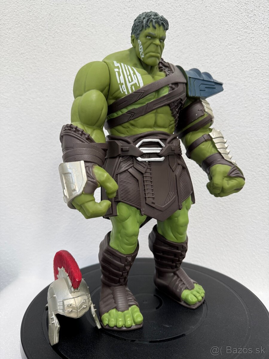 Hulk armor zberateľská figurka 35cm - 4