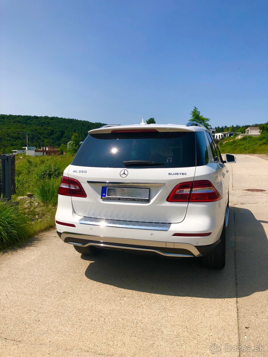 Predam Mercedes benz ML 350 Blue Tec 4 matic 1.majitel - 4