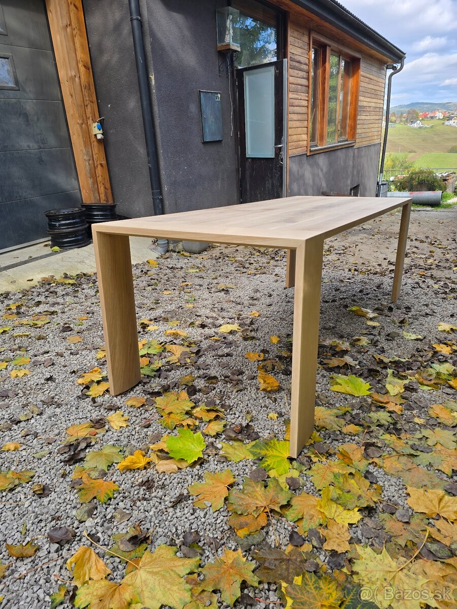 Jedálenský dubovy stôl, masív dub 2200x880,750 - 4