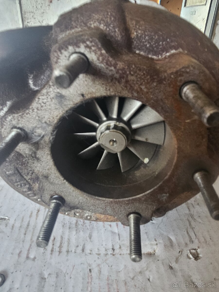 Predám turbo Holset H2D - 4
