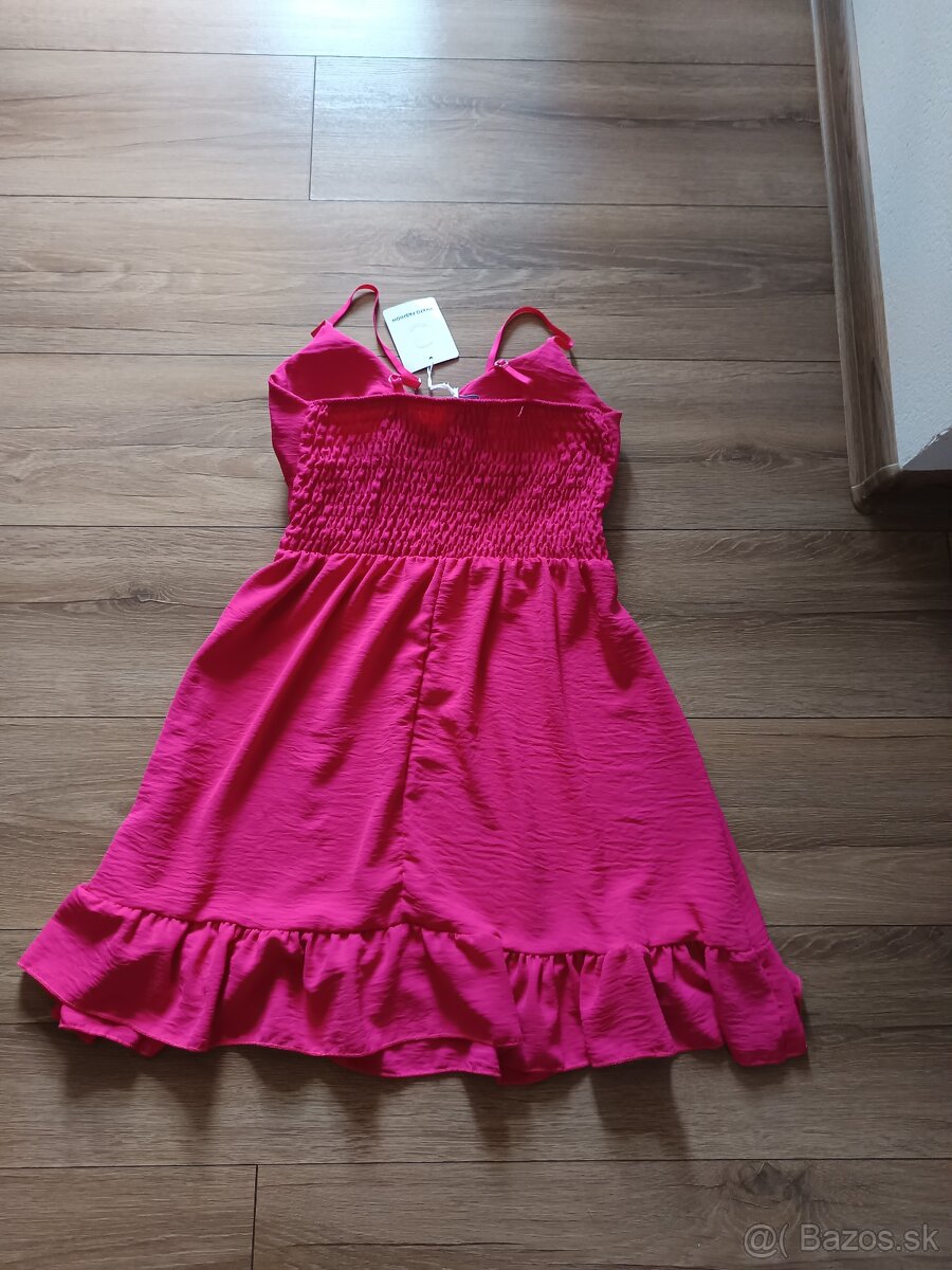 Ružové šaty. - 4