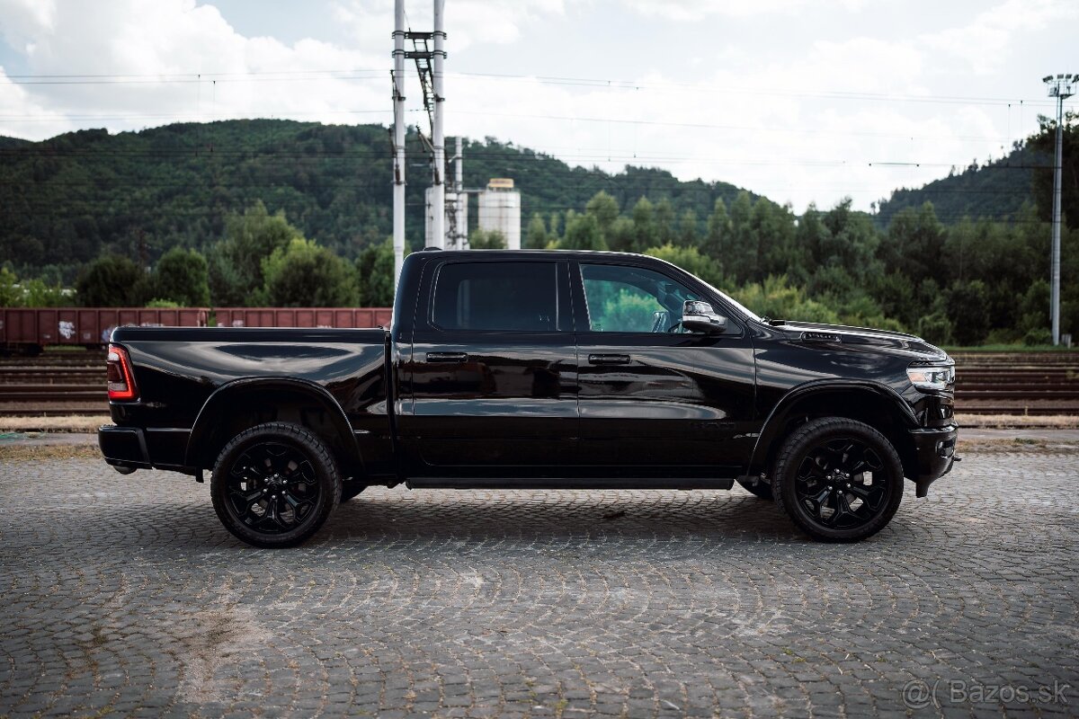 DODGE RAM 1500 Limited V8 - 4