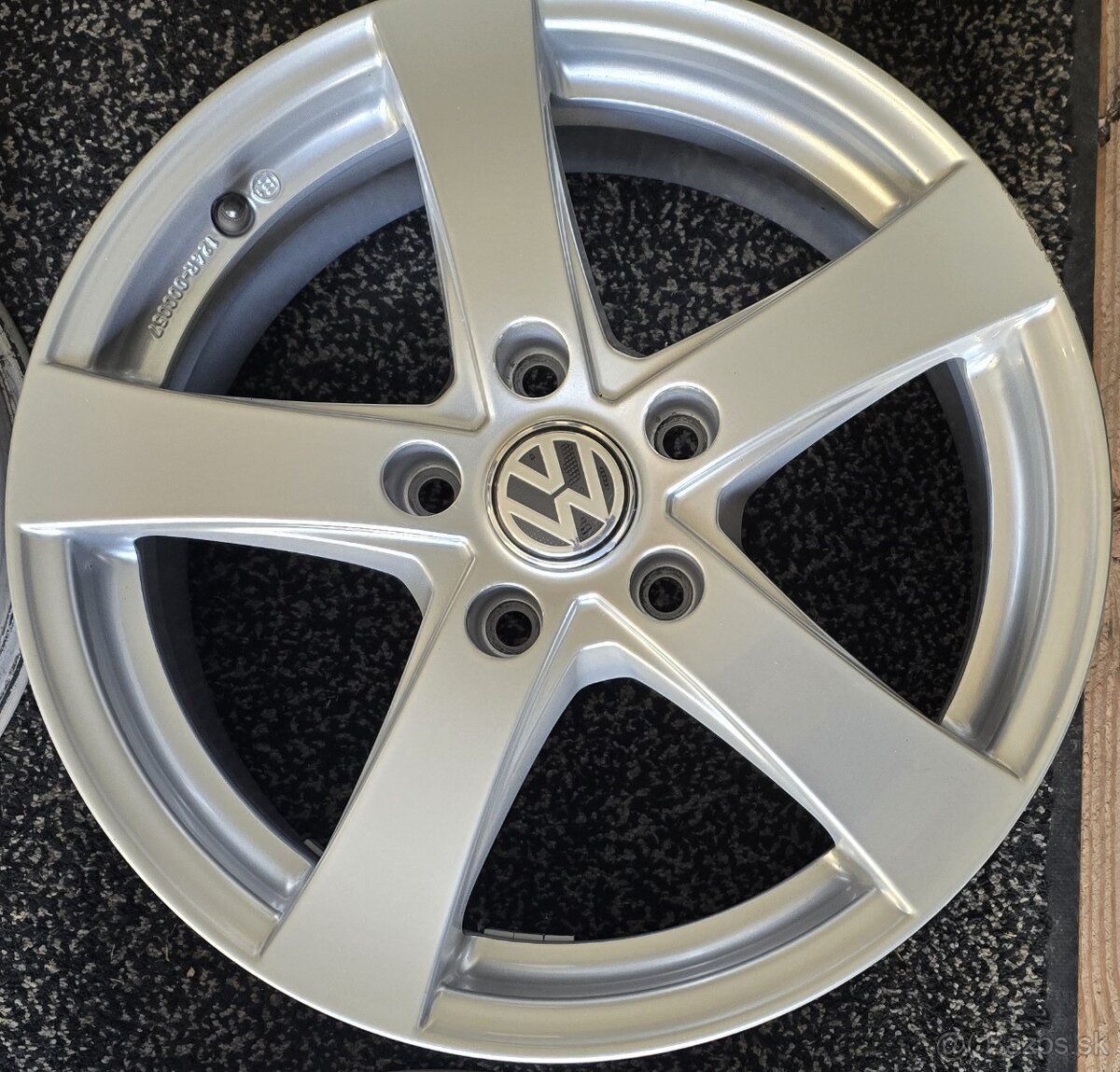 5x112-r16-Dezent,6,5J,e46 + možnosť pneu - 4