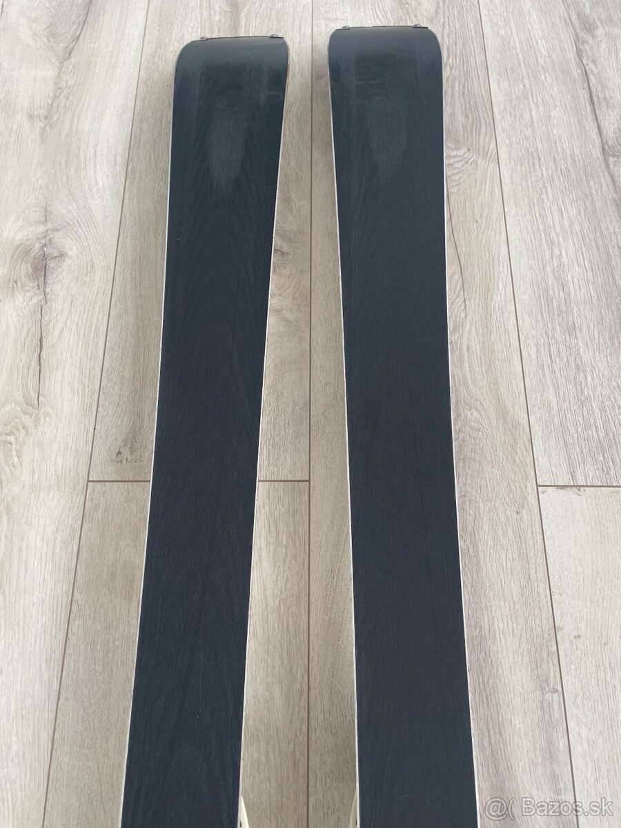 Lyže Atomic 157cm a palice - 4
