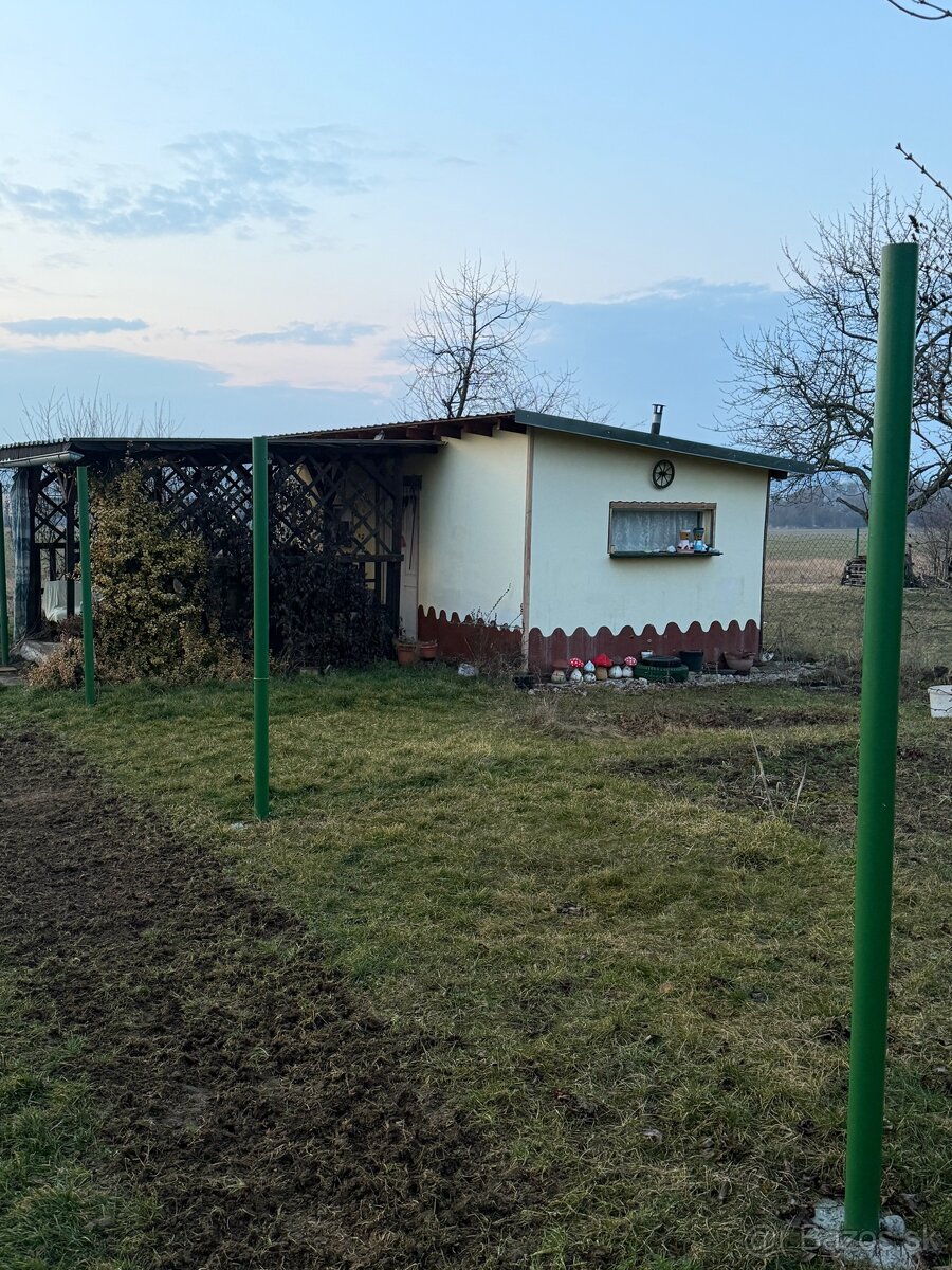 Zahradna chatka - 4