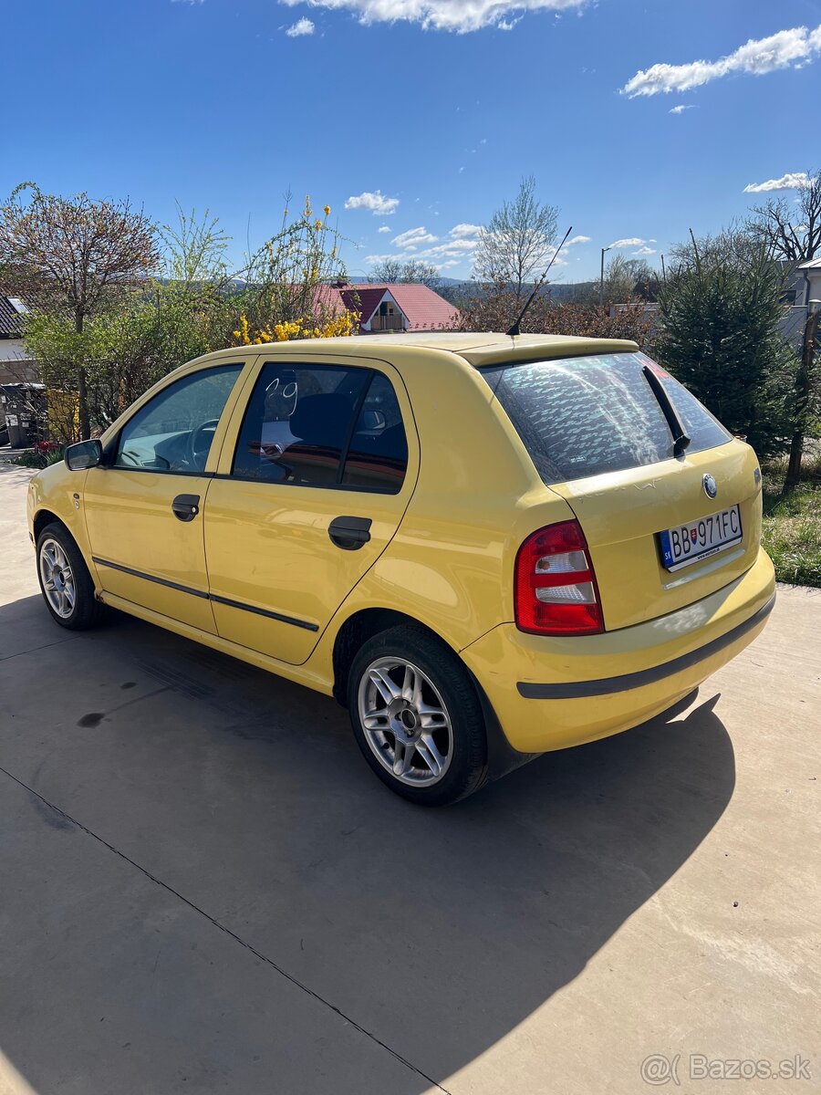 Škoda fabia 1.4mpi 2002 - 4