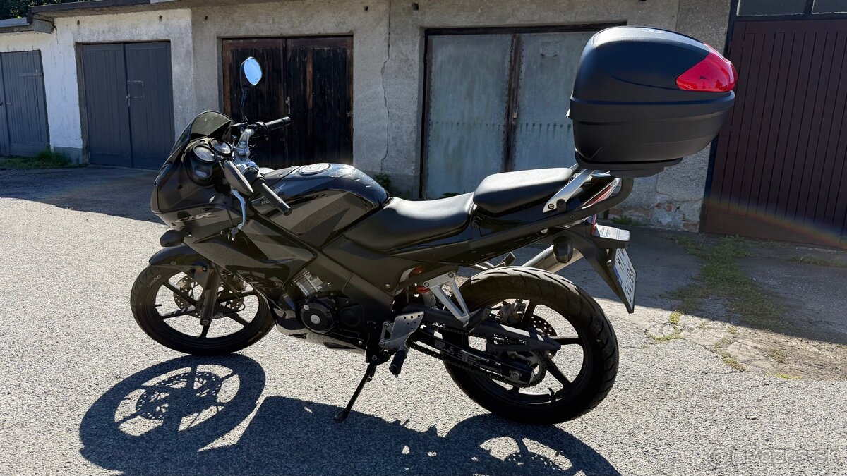 Honda CBR 125 2008 Facelift - vstrek,Nová STK - 4