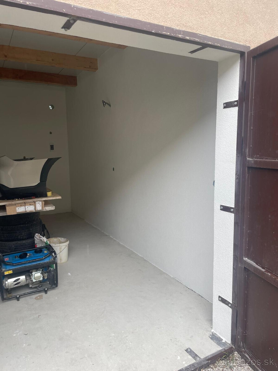 Predam garaz v Novakoch - 4
