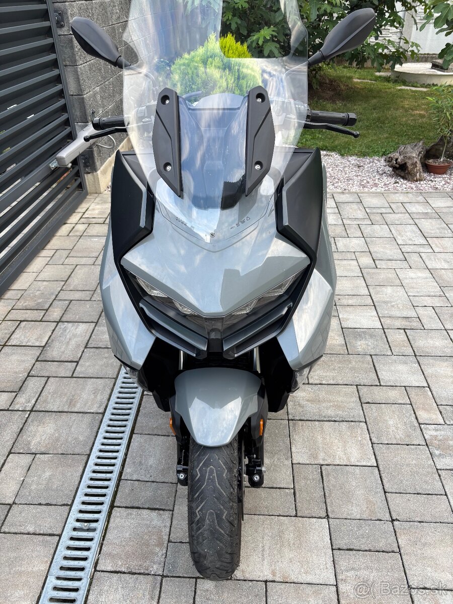 BMW c400gt performance - 4