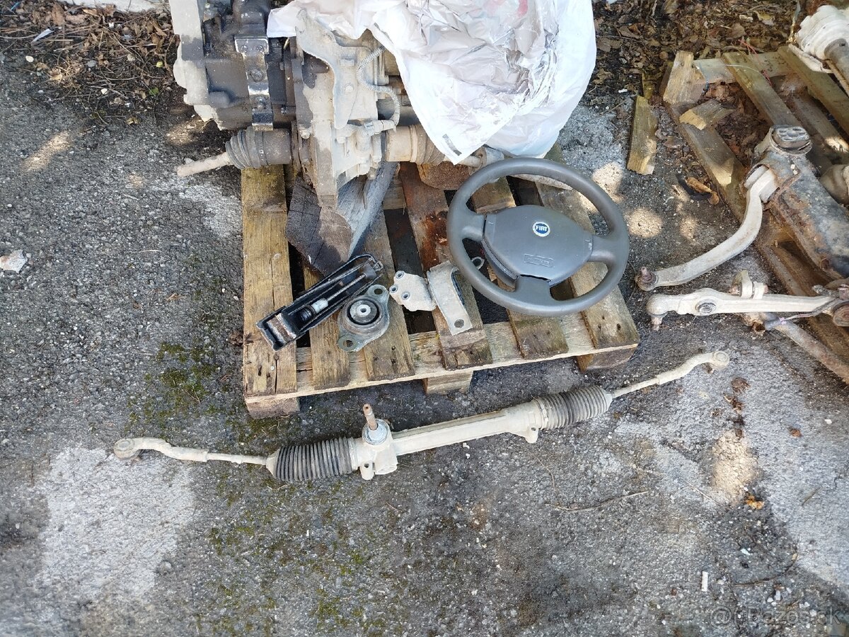 Rozpredám Fiat panda 1.1 benzin - 4