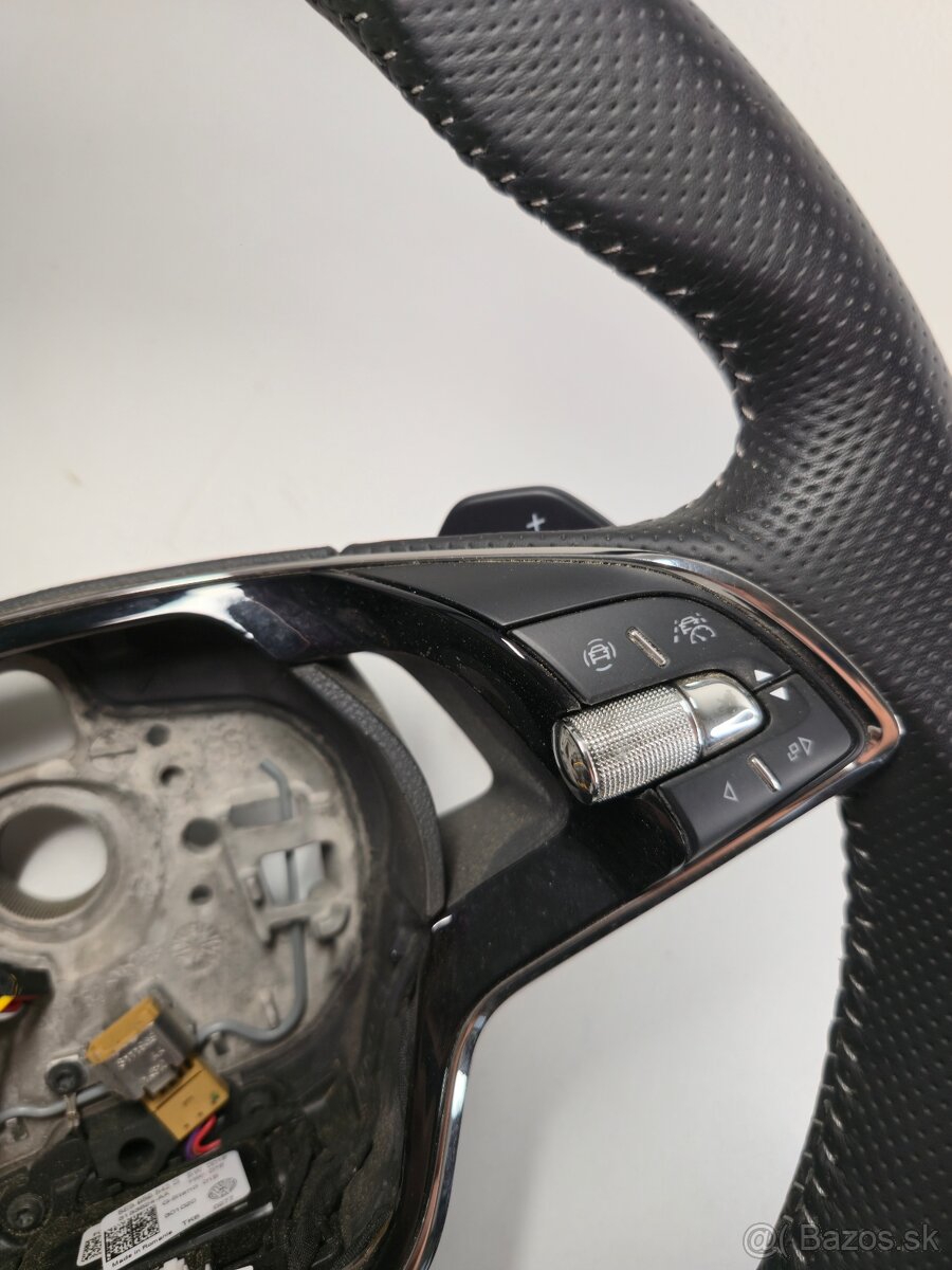 ŠKODA RS IV kožený volant f1 - 4