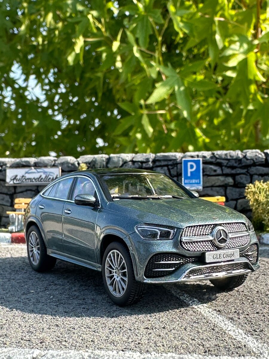 ⚠️ Mercedes Benz predam zberatelske modely. Mierka 1:43 - 4