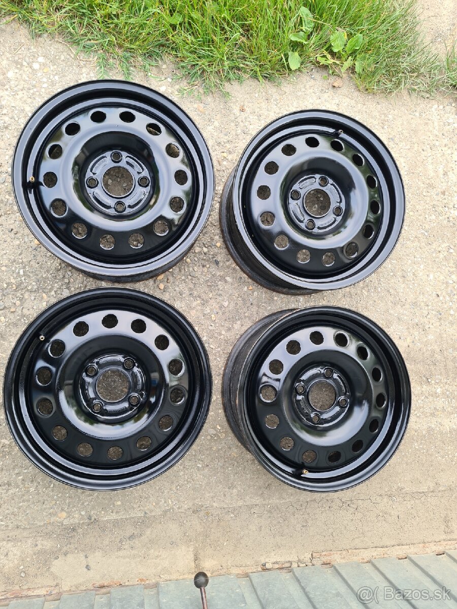 Plechove disky ford r15 - 4