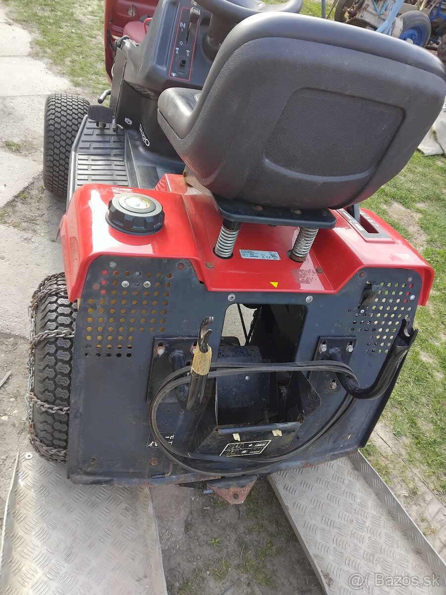 TORO-traktorová kosačka - 4