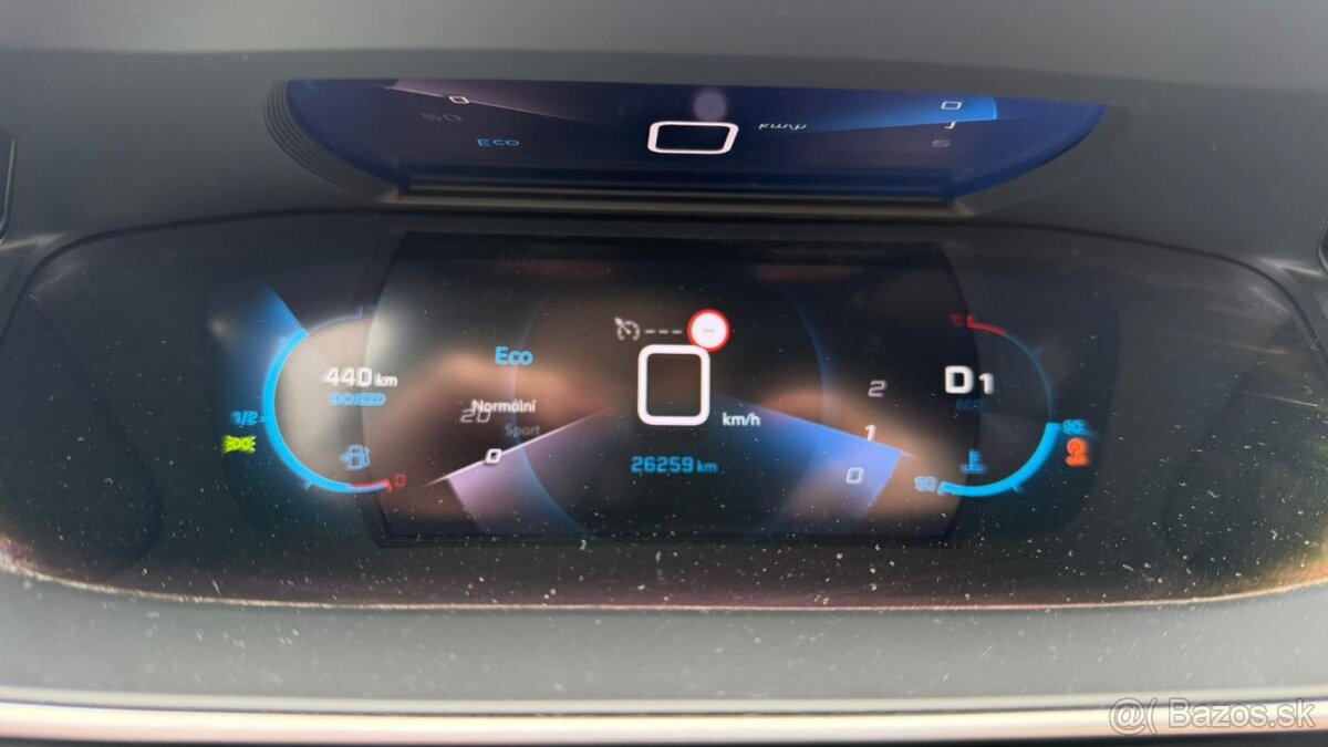 Peugeot 2008 Allure 2023 Automat - 4