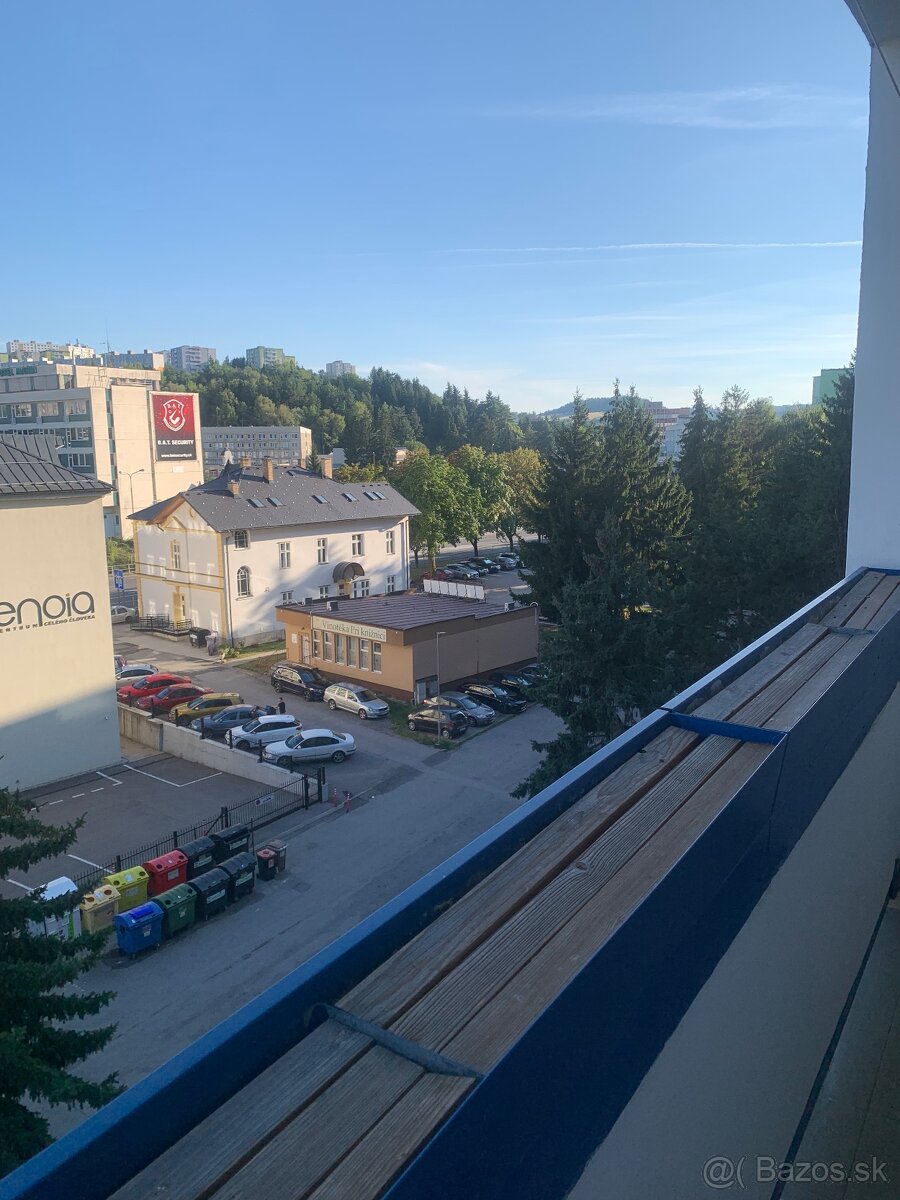 Moderný 2 - izb. byt s balkónom na Strede, P.B. - 4