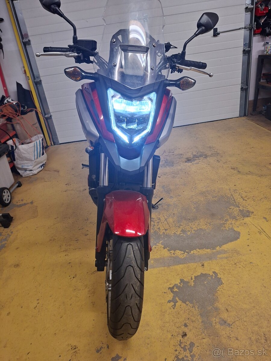 Honda NC750XA - 4