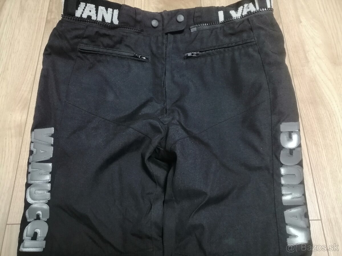 Vanucci - 4