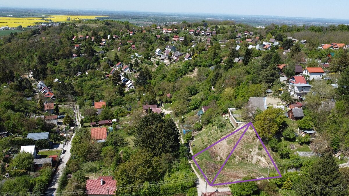 Pozemok s projektom nad Stupavou. - 4