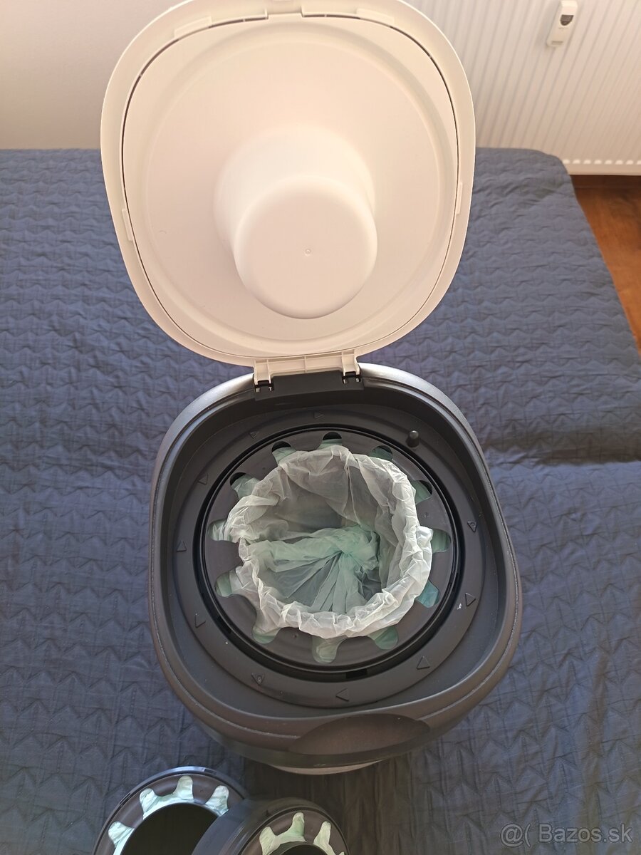 Predám kôš na plienky Tommee Tippee Twist & Click - 4