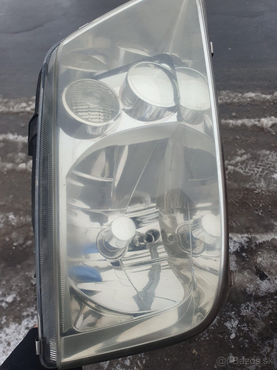 Predám predné svetlá na VW Bora - 4