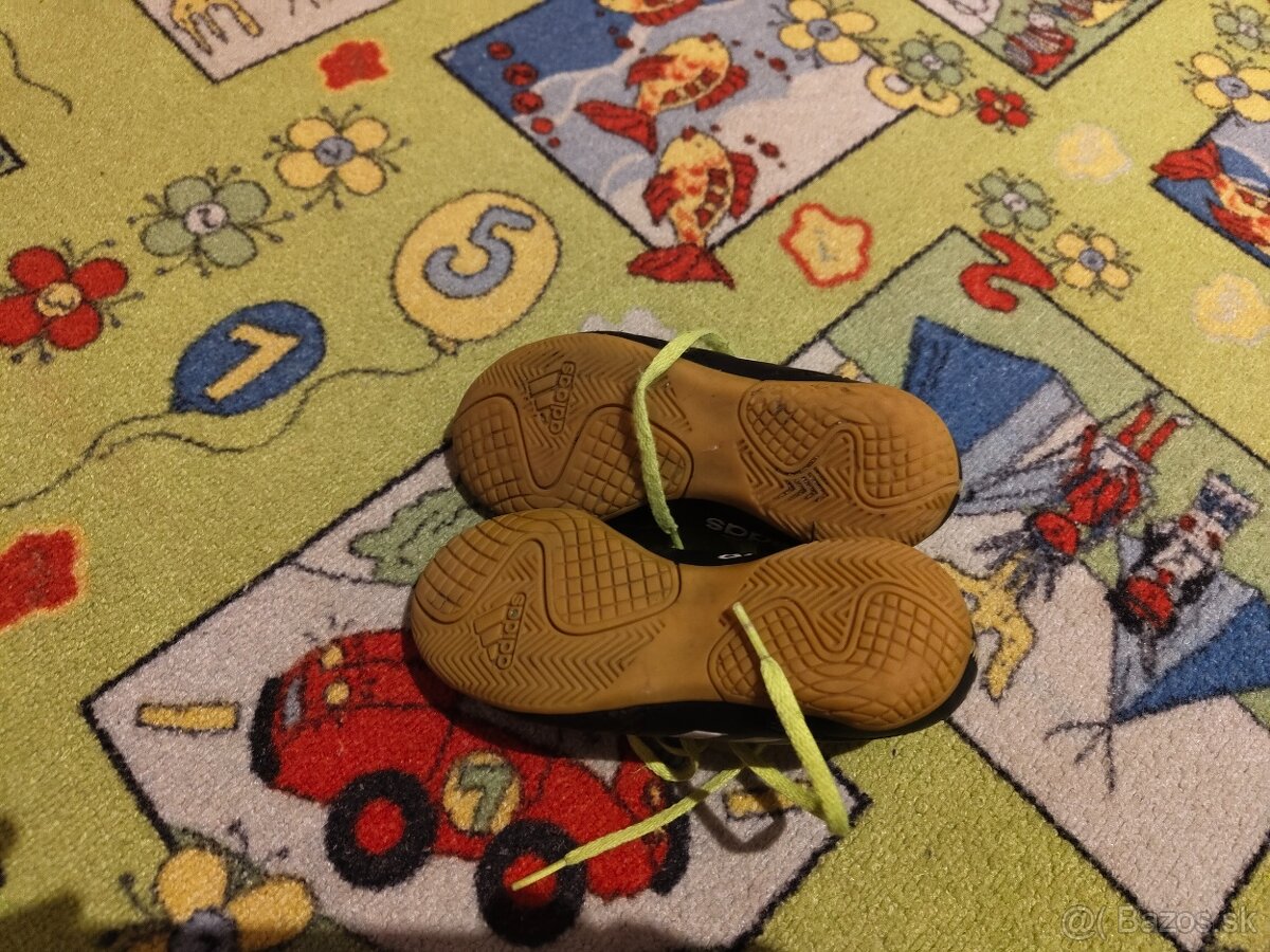 Predám halovú obuv - 4