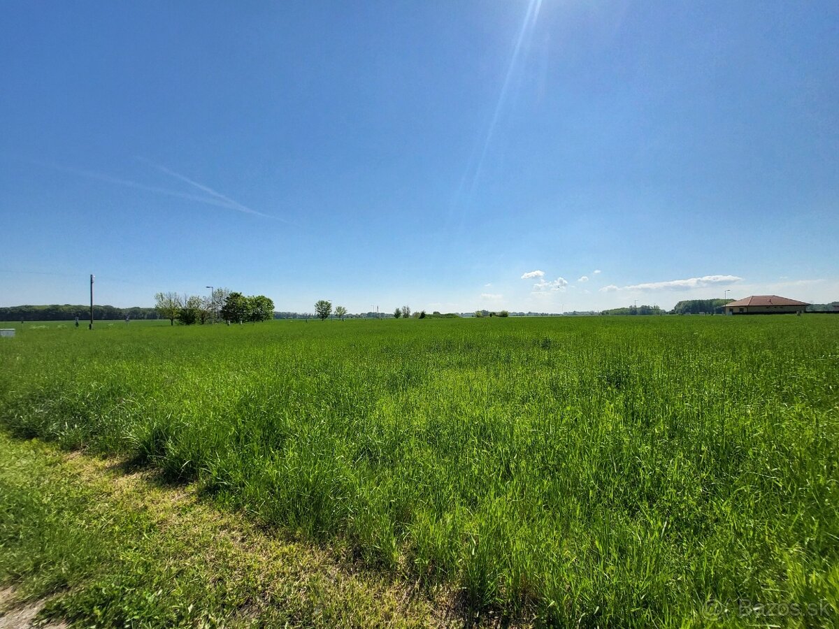 Stavebné pozemky 45 minút od Bratislavy - 4