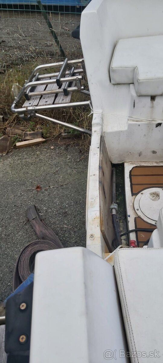 Rybársky čln - 4