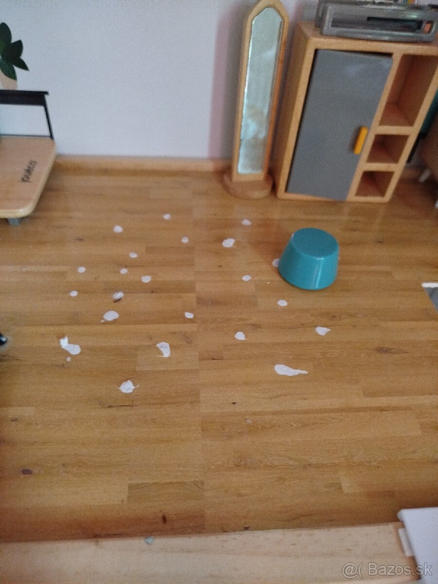 Dom je pre bábiky - 4