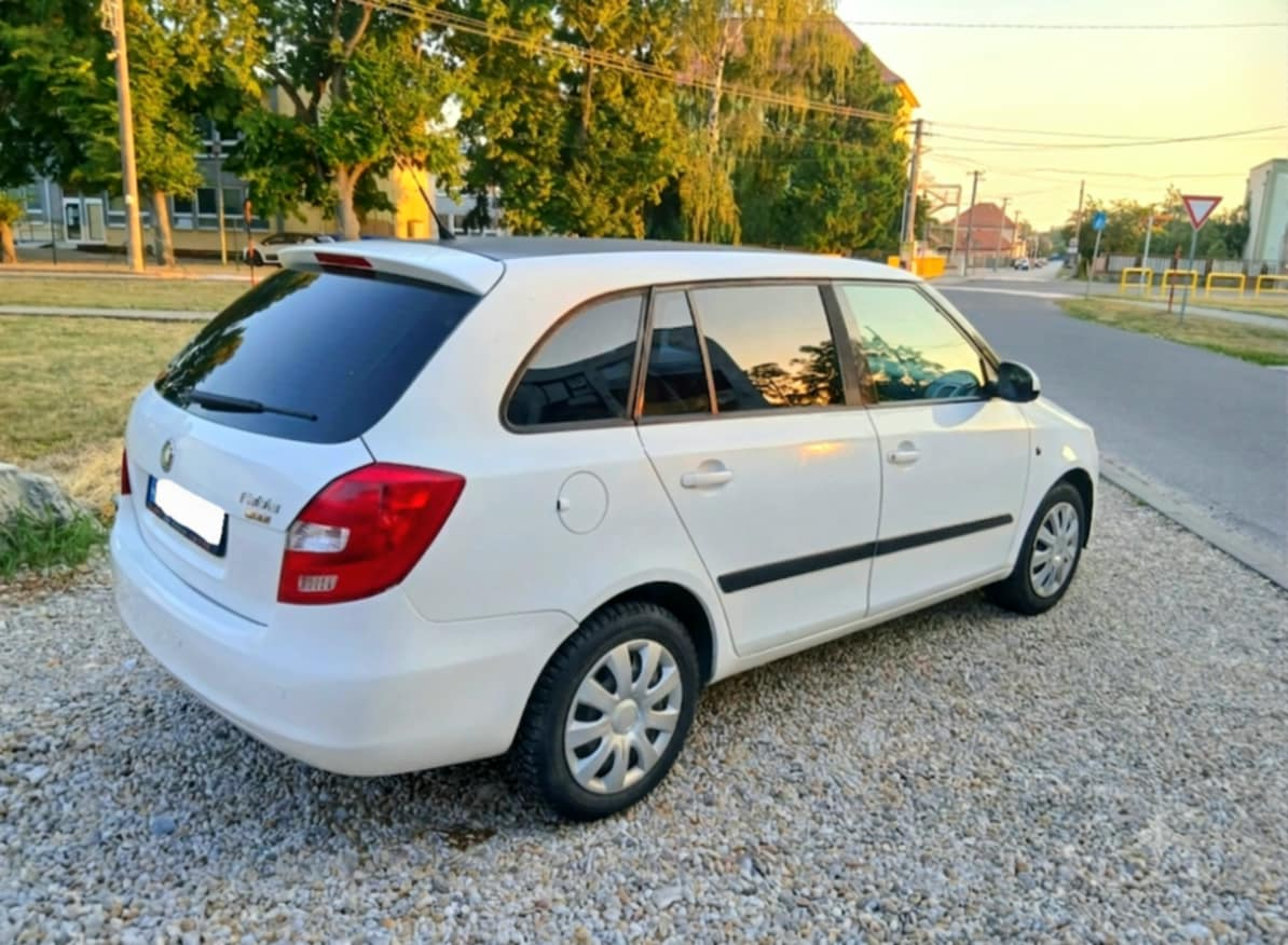 Škoda Fabia 2 1.4 - 4