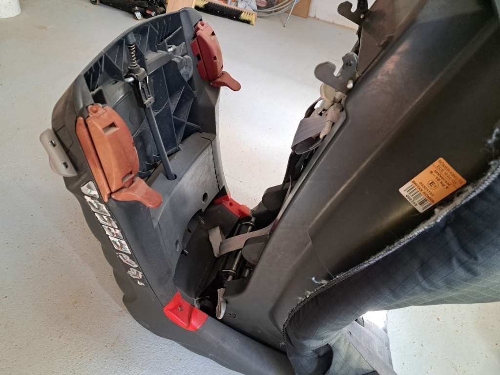 Darujem detskú sedačku Britax Romer - 4