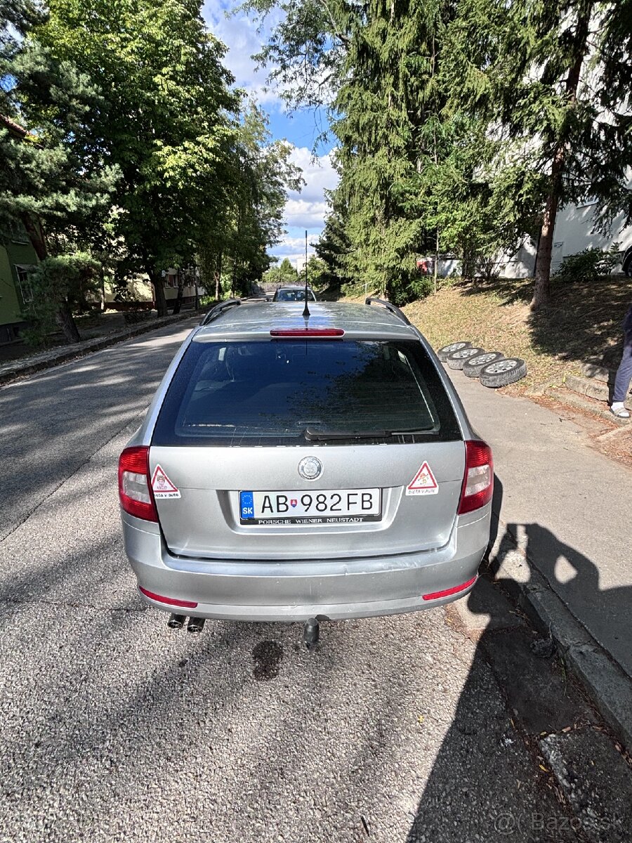 Škoda octavia 2 facelift 1.9tdi 4x4 - 4