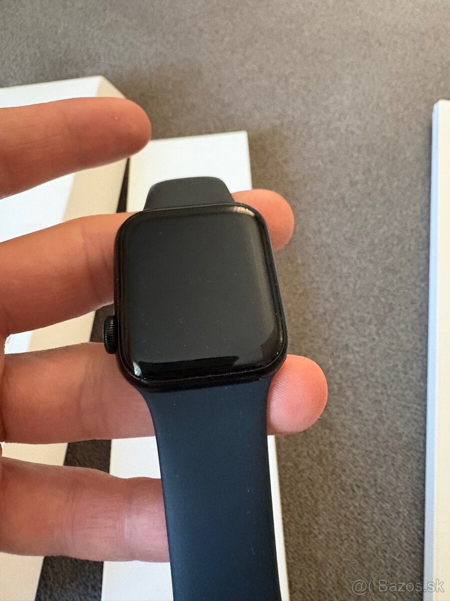 APPLE WATCH SE 2 40mm - 4