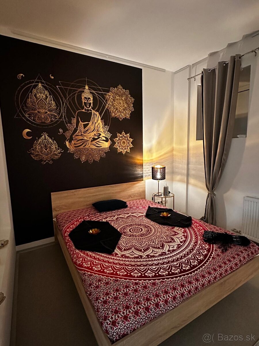 Príjmeme tantra maserku - 4