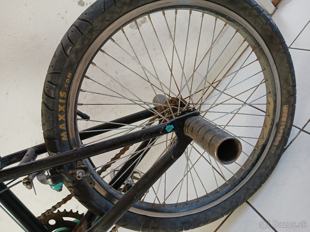 Bmx..GT..street drive - 4