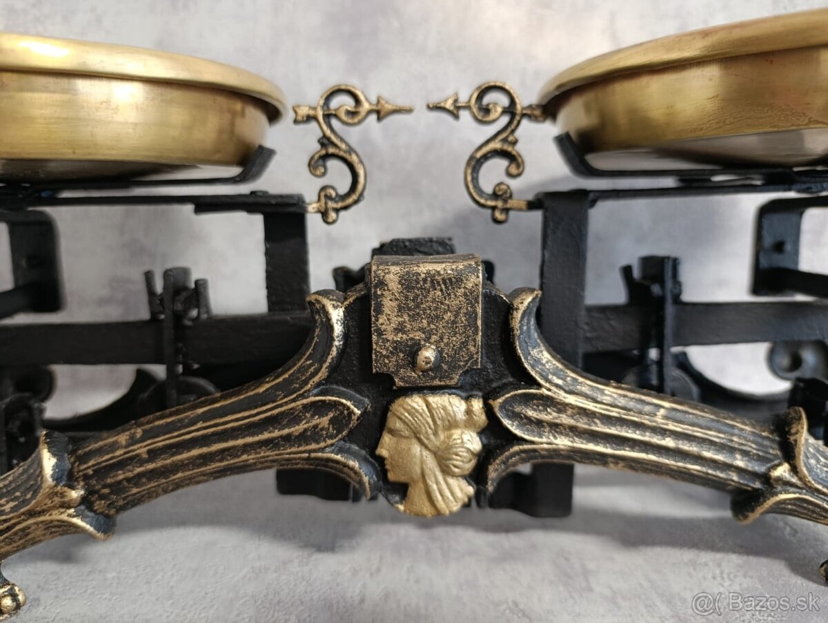 Staré pekne dvoumiskové váhy se ženou po kompletní renovaci - 4