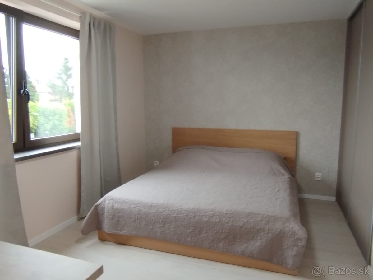 2 izbový plne zariadený byt s parkovaním, Šamorín - 4