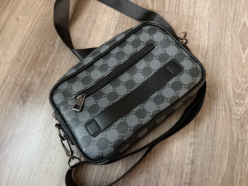 Pánska taška cez plece, úplne nová - 4