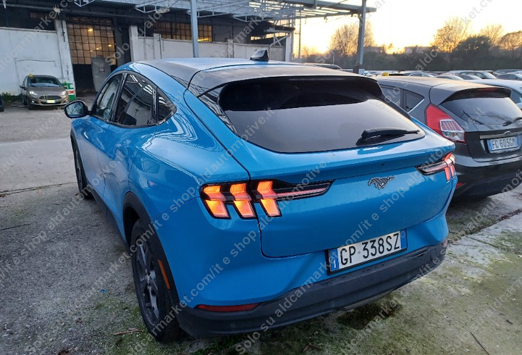 Ford Mustang Mach-E 75,7 kWh RWD STD - DPH - 4