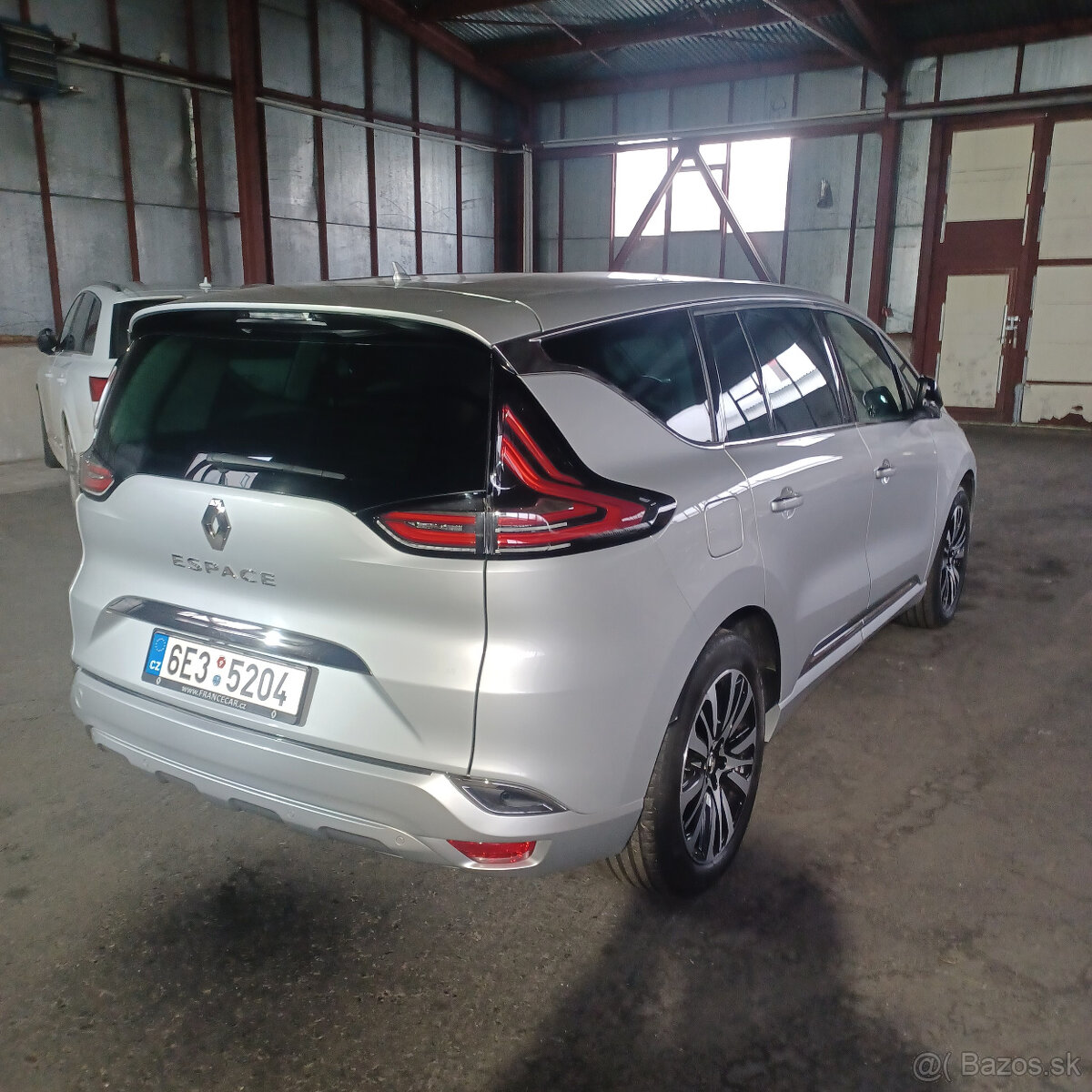 Renault Espace 1,8 TCE Initiale Paris ,165 kW, 2020, DPH - 4