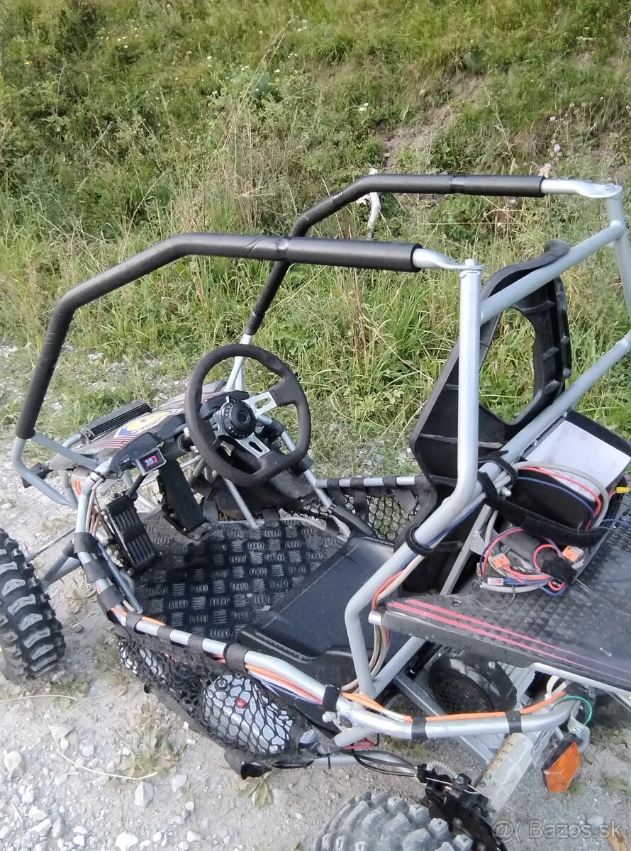 Detská elektricka bugina hecht