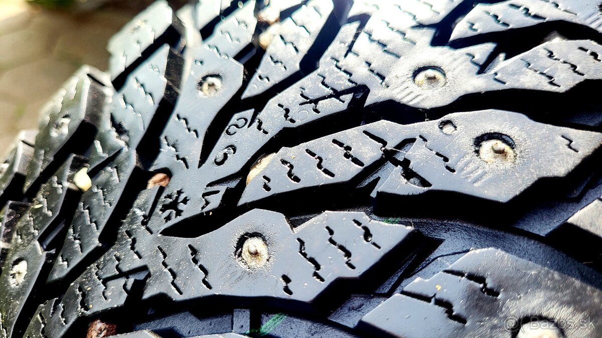 zimné pneu NOKIAN R16 205/60 do extrémnych podmienok - 4