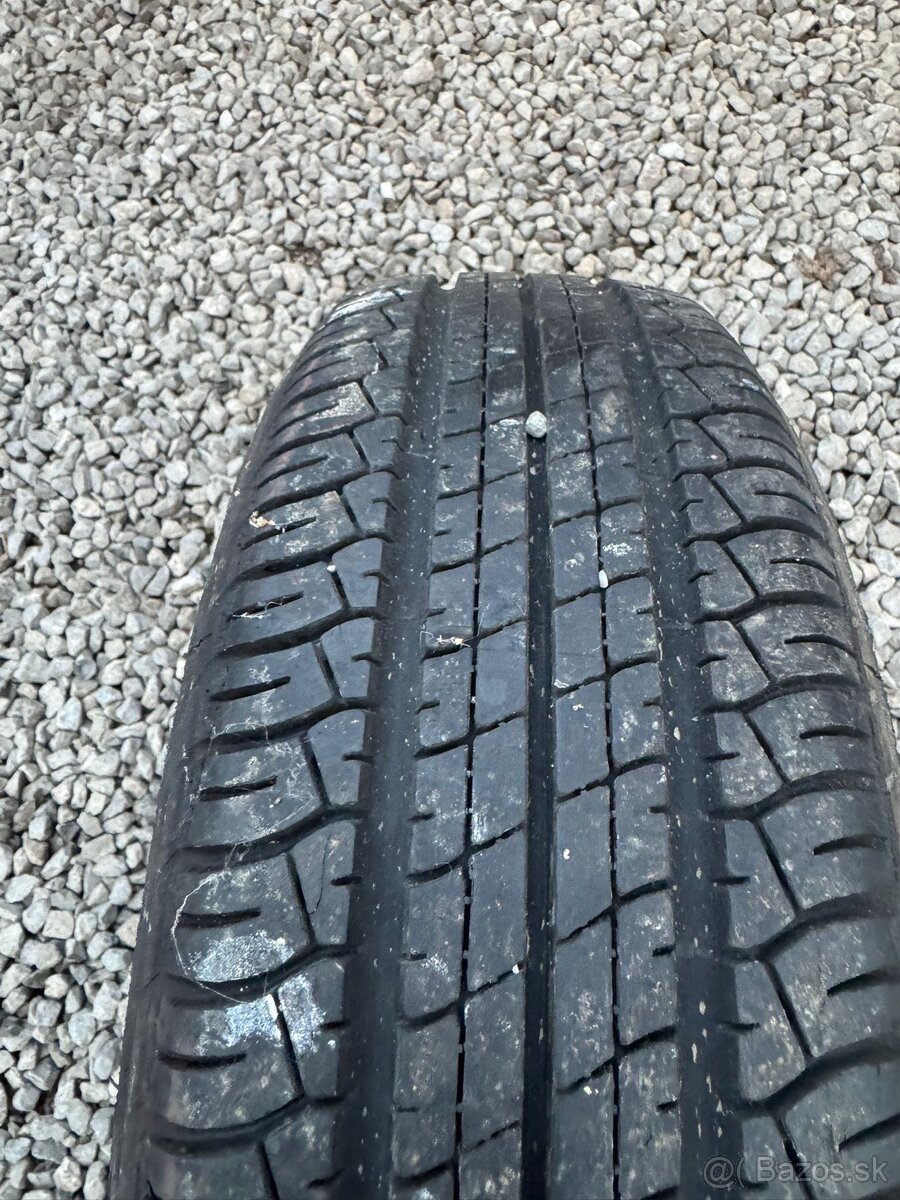 Rezervné koleso Nissan R15 - 4