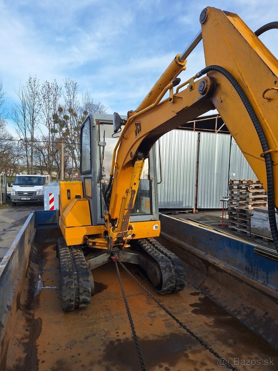 JCB 803 - minirypadlo 3t - 4